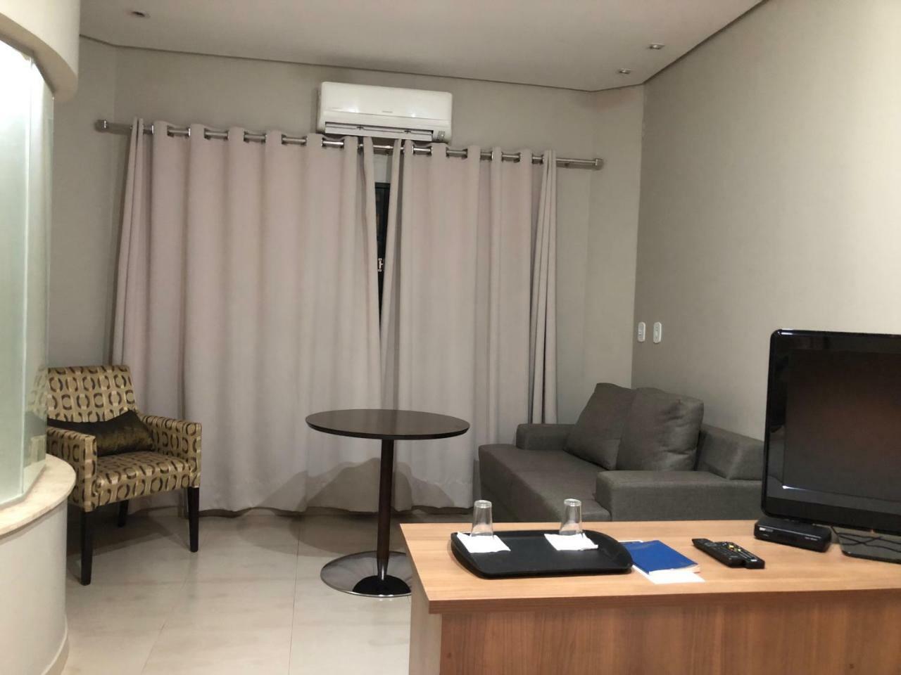 Cast Comfort Hotel Paranaíba Εξωτερικό φωτογραφία